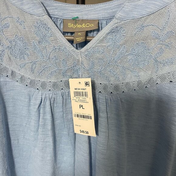 NWT Style&co Pale Hydrangea Lacy V-Neck Blouse with Long Sleeve PL - Picture 4 of 5